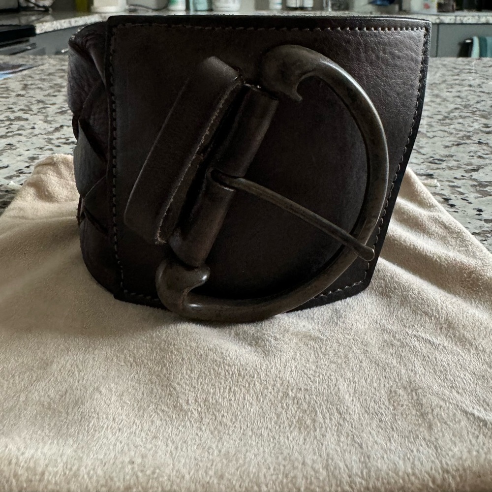 Women’s dark brown leather belt